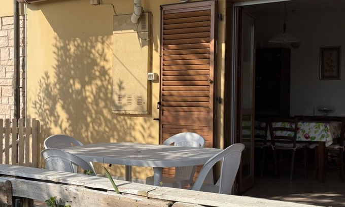 Senigallia Apartamento | SE157 – Senigallia, comfortable three-room apartment with porch