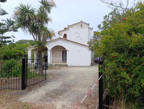 Termenades Casa | Sea and Field Retreat