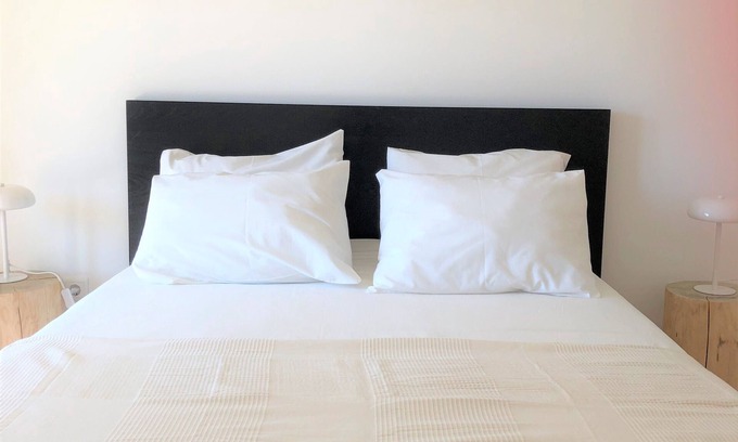 Ferrel Apartamento | Sea Avenue House (center Baleal - Surfboard included)