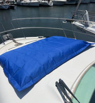 Belem Alquiler De Eote | Sea Bloom II - Night in a Fancy Speedboat