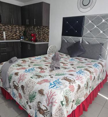 Isla Verde Apartamento | Sea breeze vacation ll en Condominio Verde Mar