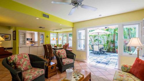 Bahama Village Casa | Sea Captains Haven by Last Key Realty
