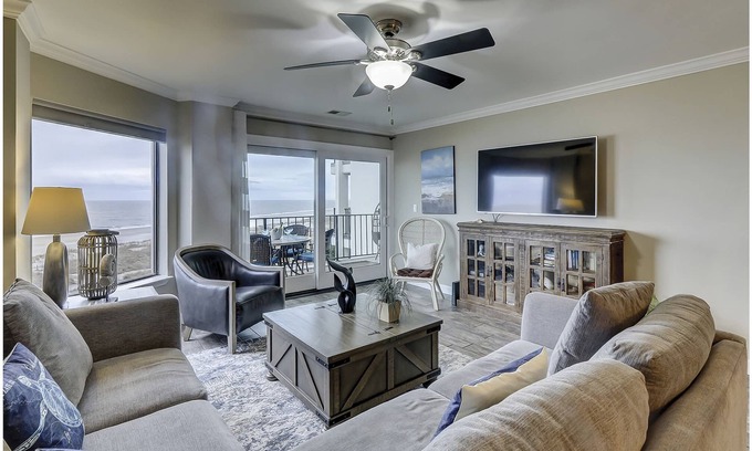 Folly Field Condominio | Sea Cloisters en Hilton Head, piso superior condominio con fabulosas vistas al mar!