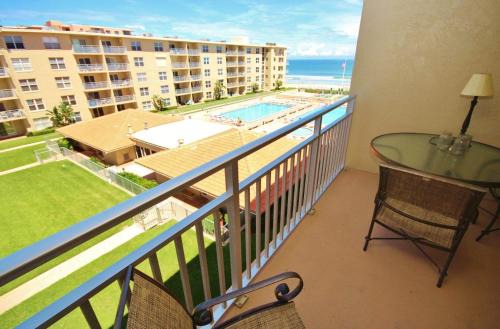 New Smyrna Beach Casa | Sea Coast Gardens III 414