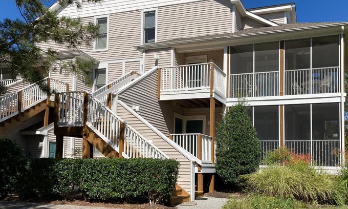 Bethany Beach Villa | Sea Colony - 56065 Pinewood Drive