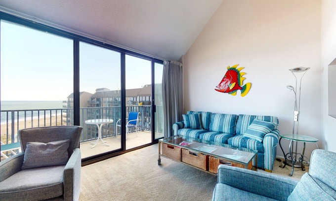 Bethany Beach Condominio | Sea Colony 9th-floor ocean-view condo with elevator & balcony