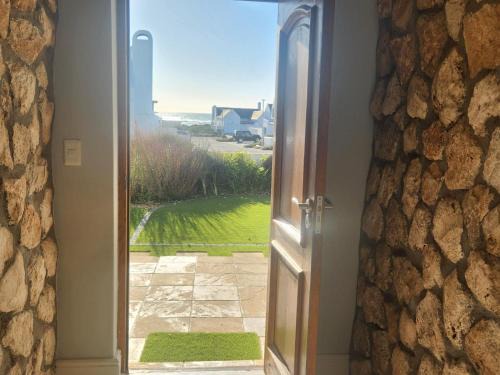 Paternoster Villa | Sea-Esta by Paternoster Holiday Accommodation