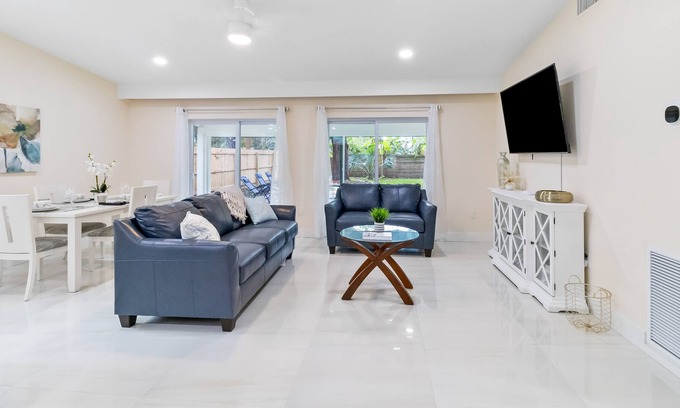 Bayou Oaks Casa | SEA ESTA VILLA