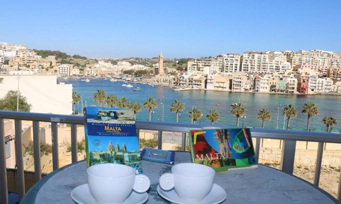 Marsaskala Apartamento | Sea front apartment