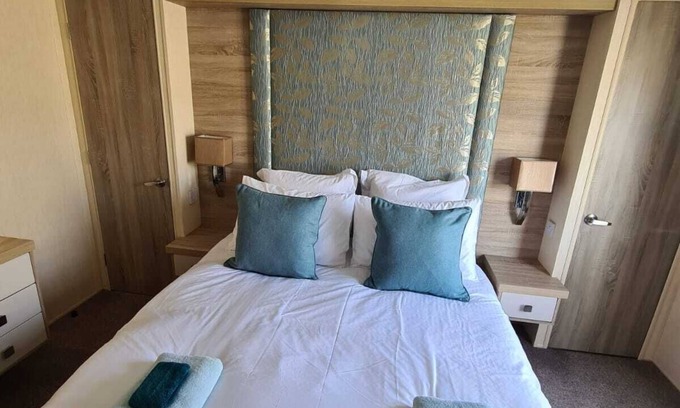 Pevensey Casa | Sea Holly - Your Static Caravan Seaside Escape - Fitness - Pool - Restaurant