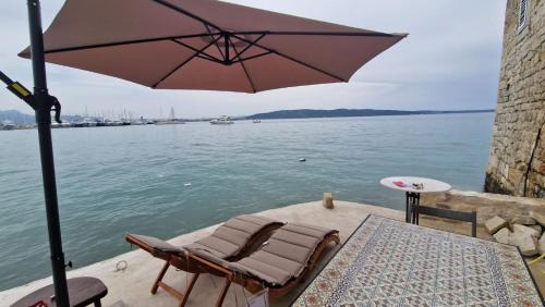 Kastel Gomilica Apartamento | Sea House Kastilac