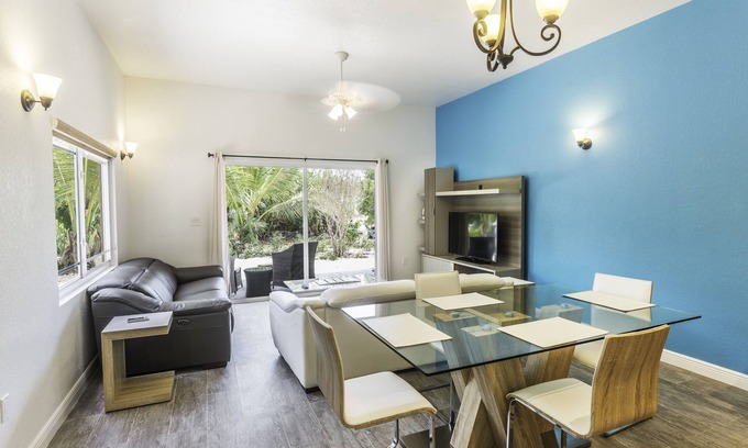 Long Bay Hills Villa | Sea La Vie - Unidad de 1 dormitorio BR