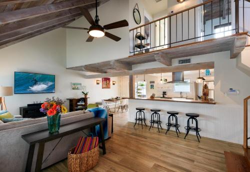 Pierpont Bay Villa | Sea La Vie by Paradise Retreats