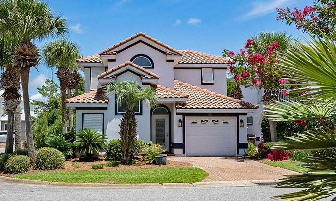 Emerald Waters Village Casa | Sea La Vie in Miramar Beach A | Community Pool & Beach Access + 2 Included Bikes