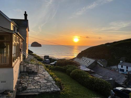 Trebarwith Strand Casa | Sea Ledge