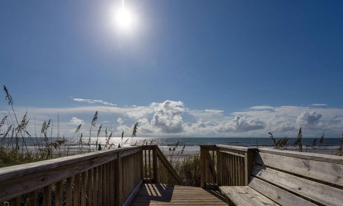 Garden City Apartamento | Sea Mystique Murrells Inlet a Ramada by Wyndham