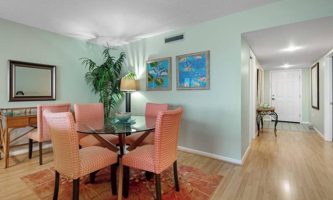 Boca Grande Condominio | Sea Oats 113 | Beachfront | Elevators | Pool & Spa | Sleeps 4