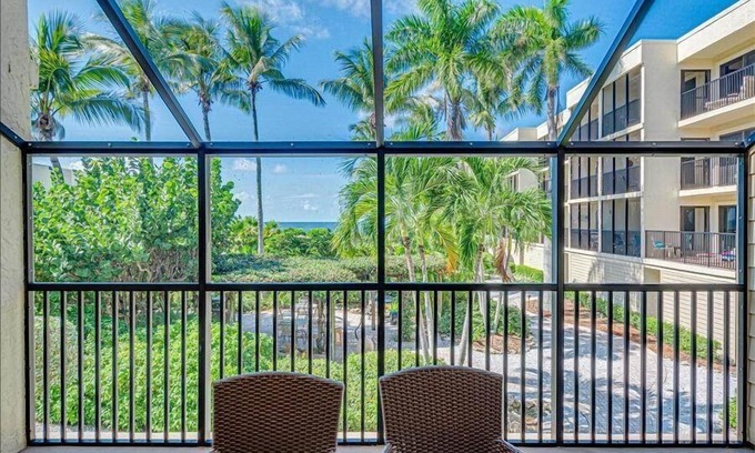 Boca Grande Condominio | Sea Oats 136 2 Bedroom Condo by RedAwning