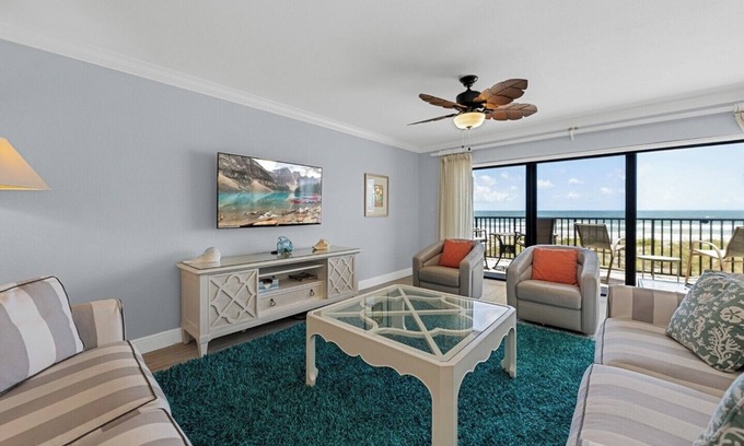 Boca Grande Condominio | Sea Oats 155 - Elevators - Tennis - Pool - Gulf Front - Sleeps 6