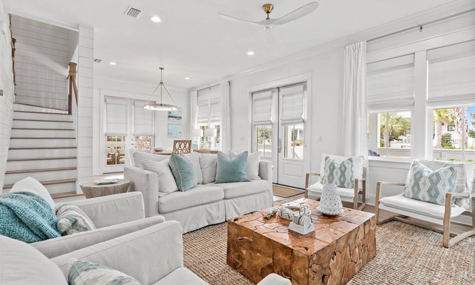 Lakeside at Blue Mountain Beach Casa | Sea Pointe Cottage – Stunning/Pet Friendly/4B 4.5B/6-Seater Golf Ct