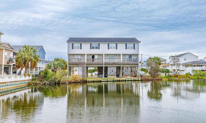 Cherry Grove Beach Apartamento | Sea Pond Villa Unit 3