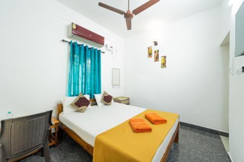 Kuilapalayam Hotel | Sea Side Serinity