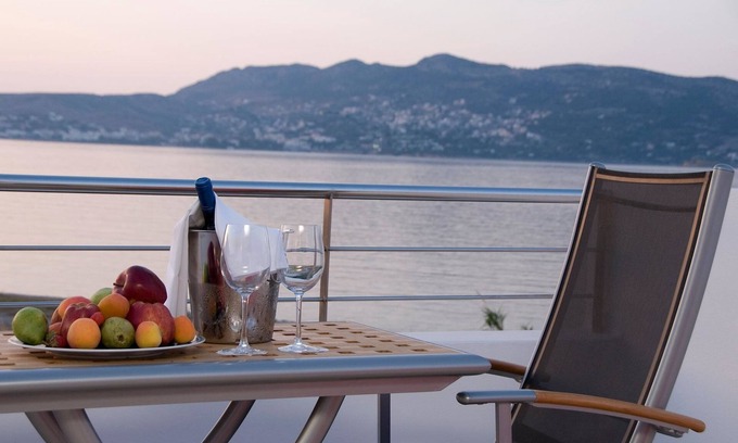 Porto Rafti Apartamento | Sea Sight Hotel