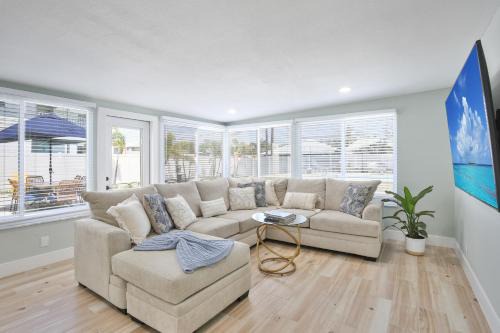 Sunny Shores Casa | Sea Star - By SkyRun Anna Maria