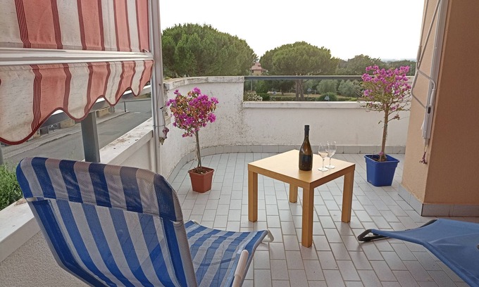 Bibbona Casa | SEA VIEW APARTMENT-10 MIN. FROM SEA AND BOLGHERI - PRIVATE GARDEN AND PARKING