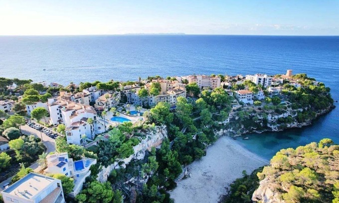Cala Pi Condominio | Sea View Apartment at Ona Cala Pi Club Aparthotel