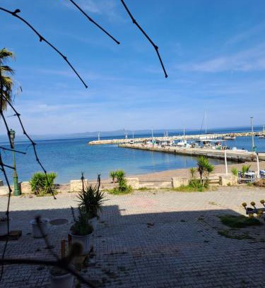 Nea Fokaia Apartamento | Sea View Apartment