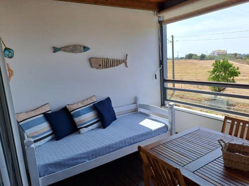 Telheiro Apartamento | Sea View Apartment Near Meia Praia Beach in Lagos!