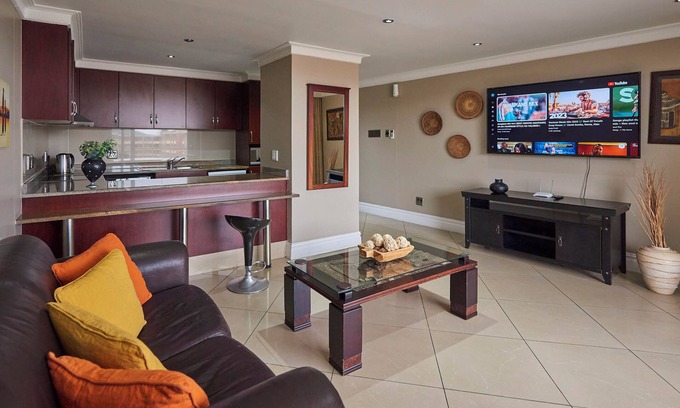 Durban Point Apartamento | SEA-VIEW APARTMENT - POINT WATERFRONT near to beaches , harbour and restaurants