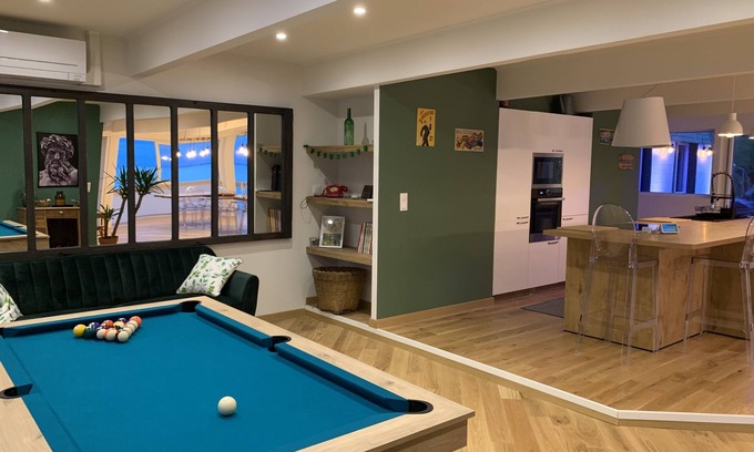 Fecamp Apartamento | Sea view apartment with spa