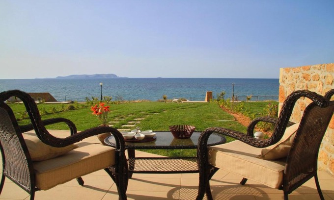 Kato Gouves Villa | Sea View Beachfront Villa Maria