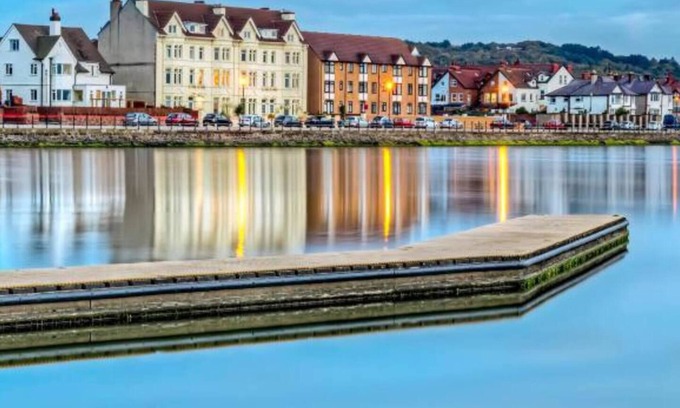 West Kirby Casa | Sea view-beautiful apt in heart of West Kirby