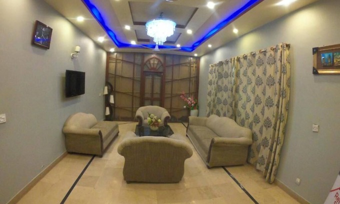 D.H.A. Casa | Sea View Guest House