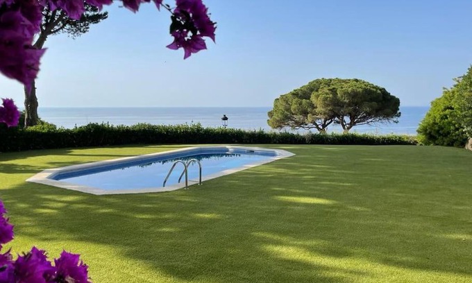 Sant Feliu de Guixols Casa | Sea view house with private pool and garden