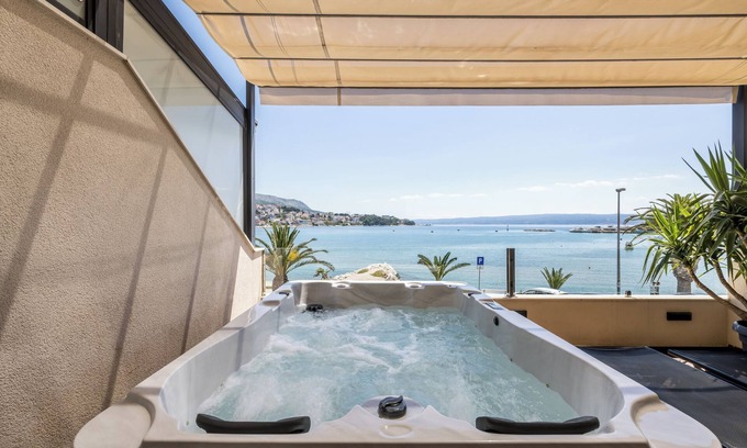 Stobrec Casa | Sea View Luxury Rooms Seven of Nine