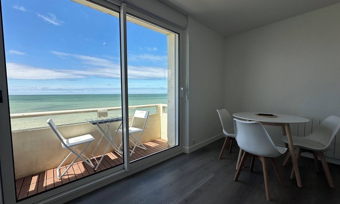 Ault Apartamento | Sea view with balcony