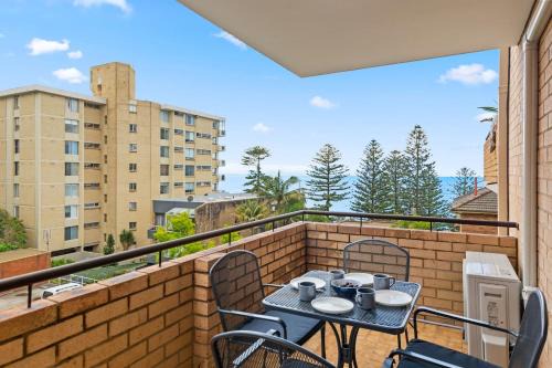 Wollongong CBD Apartamento | Sea Vista Escape - A Charming Waterside Stay