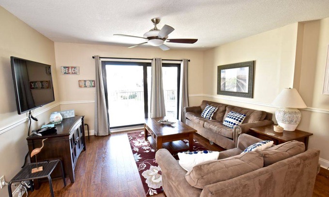 St. Augustine Beach Apartamento | Sea Winds 35 Ocean View 3B