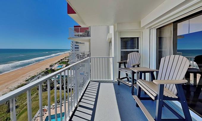 Seawinds Condo Condominio | Sea Winds 904 Pet-Friendly Beachfront Condo with Balcony, Beach + Pool Views