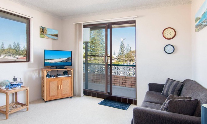 Tuncurry Apartamento | Seabreeze 4 - ¡Frente a Tuncurry Bowling Club!