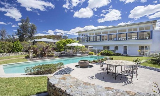 Long Beach Casa | SeaBreeze - Long Beach