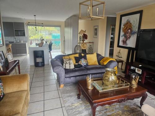 Port Alfred Casa | Seabreeze Retreat Home