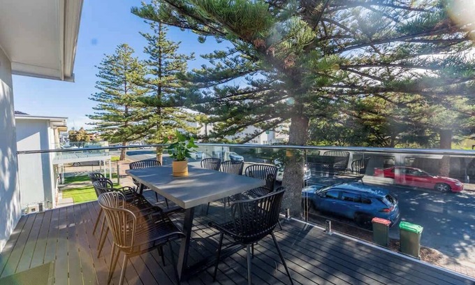 Glenelg North Casa | Seabreeze Townhouse S