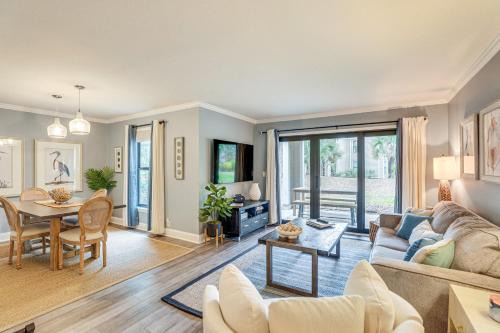Seabrook Island Apartamento | Seabrook Island Condo about Half-Mi to Beach!