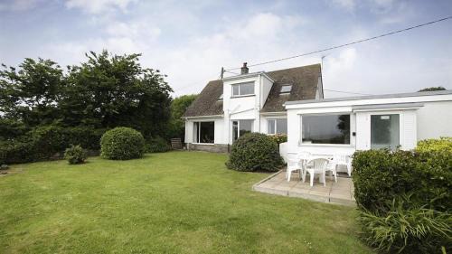 Crynant Casa | Seacliffs