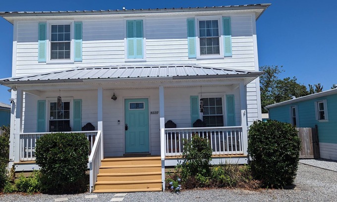 Port St. Joe Casa | Seadog Beach House-dogs OK-1 block to dogs OK Gulf FL-Mexico Beach-Port St. Joe
